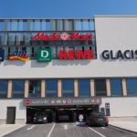 Outlet Shopping - K&l D Rewe Glacis-galareie Store