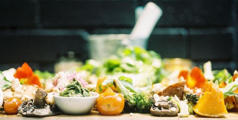 Food Waste - selective focus photography of tray of food